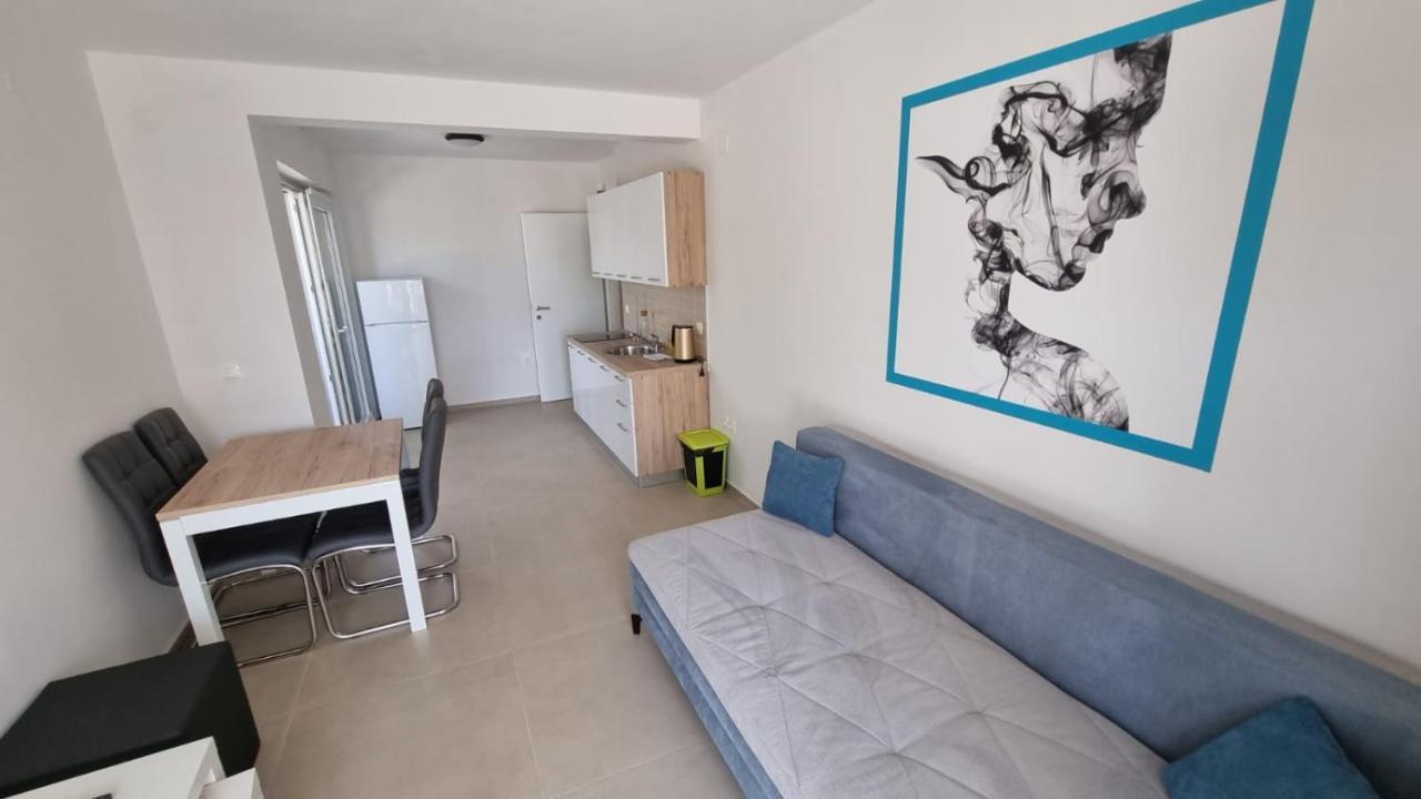 Apartamento Kings Landing Novalja Exterior foto