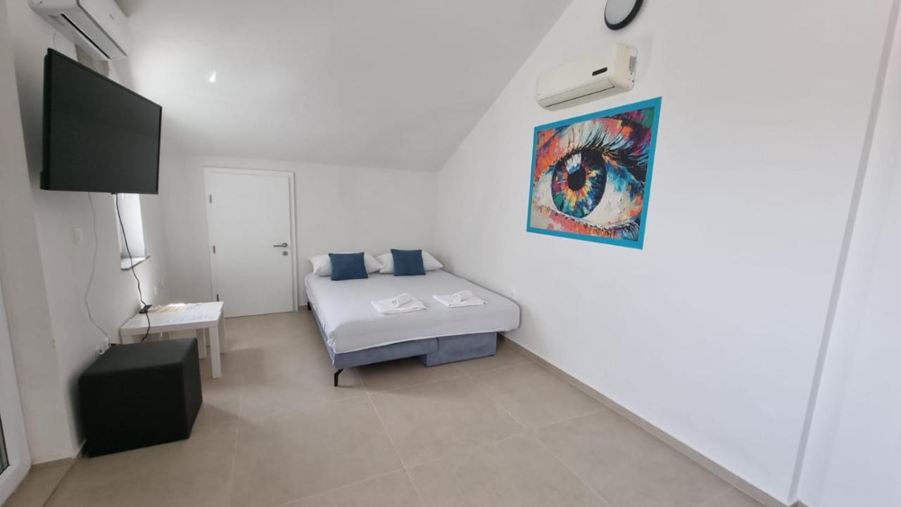 Apartamento Kings Landing Novalja Exterior foto