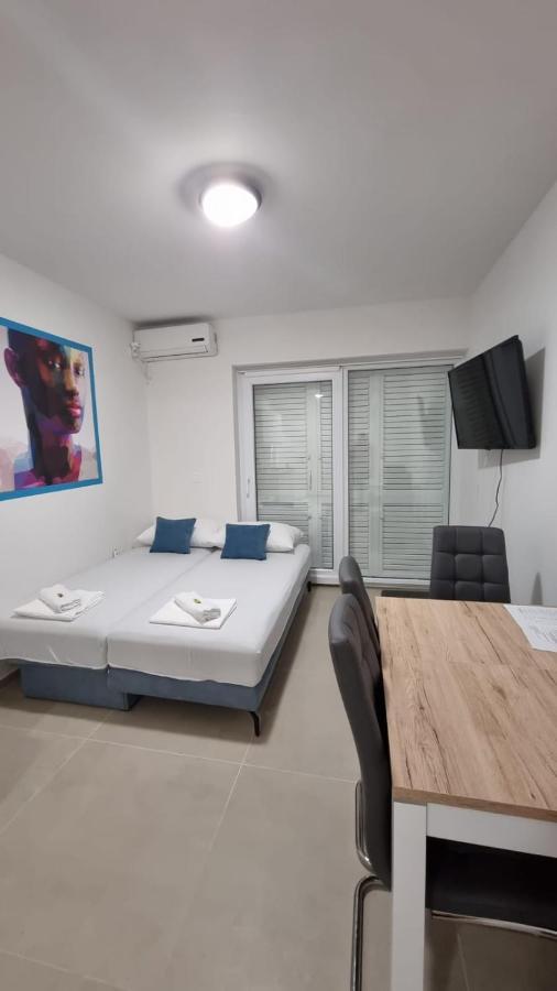 Apartamento Kings Landing Novalja Exterior foto