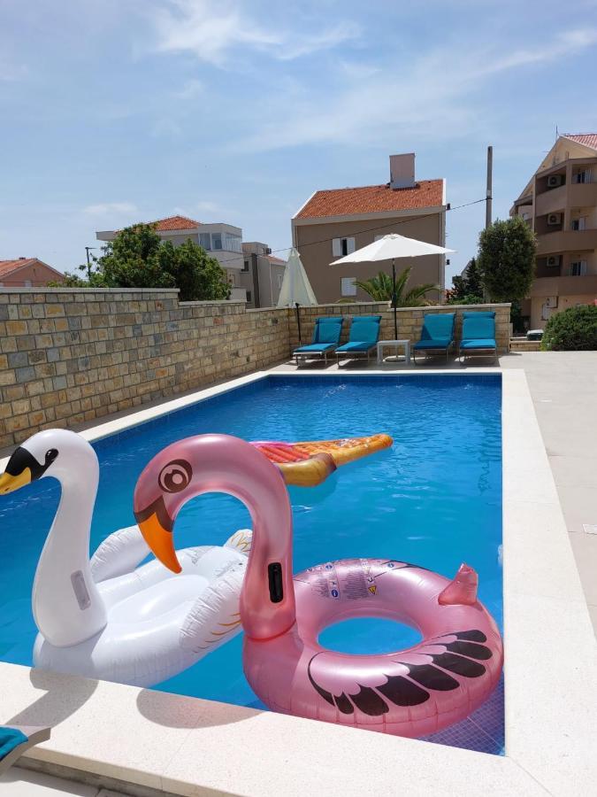 Apartamento Kings Landing Novalja Exterior foto