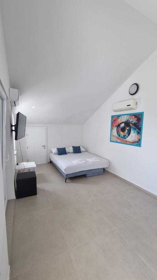 Apartamento Kings Landing Novalja Exterior foto