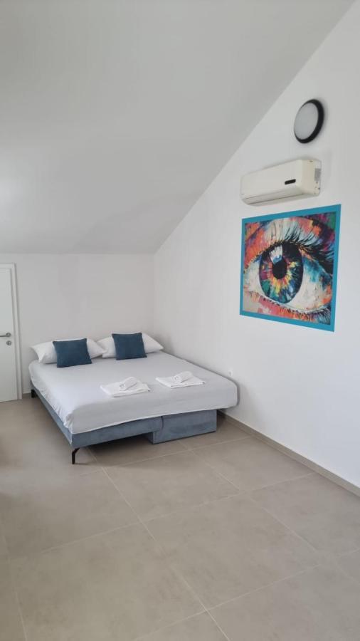 Apartamento Kings Landing Novalja Exterior foto